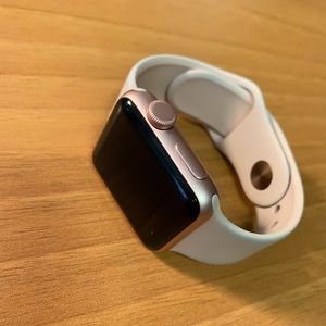 Rose Gold Apple Watch series 2 38mm